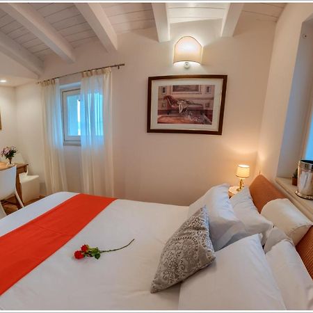 Villa Aquarius - Larihome A08 Vercana Екстериор снимка