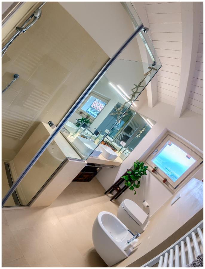 Villa Aquarius - Larihome A08 Vercana Екстериор снимка